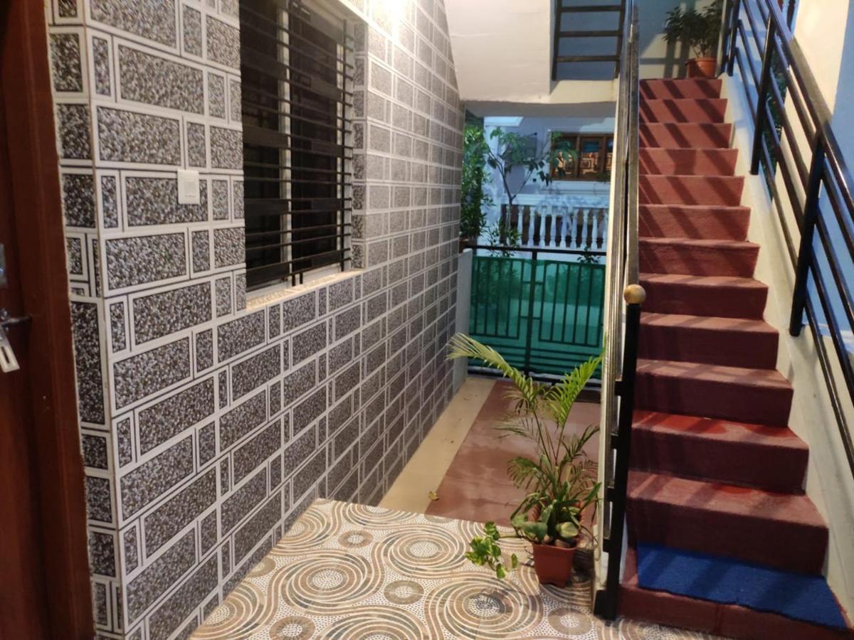 Veeru Homestay Hospet Zewnętrze zdjęcie