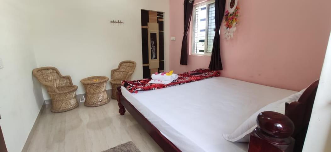 Veeru Homestay Hospet Zewnętrze zdjęcie